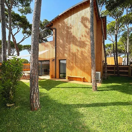 Nuevos Biopasivos Living Pura Madera Apartahotel Chiclana de la Frontera