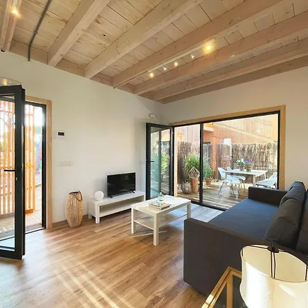 Biopasivos Living Pura Madera 아파트호텔 *